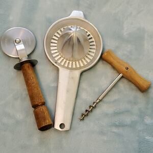 Vintage 3 Piece Kitchen Utensil lot Foley juicer/ bonny pizza/wine